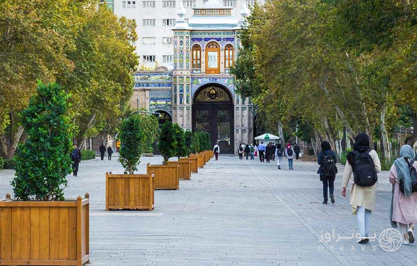  The Gate of National Garden In Tehran